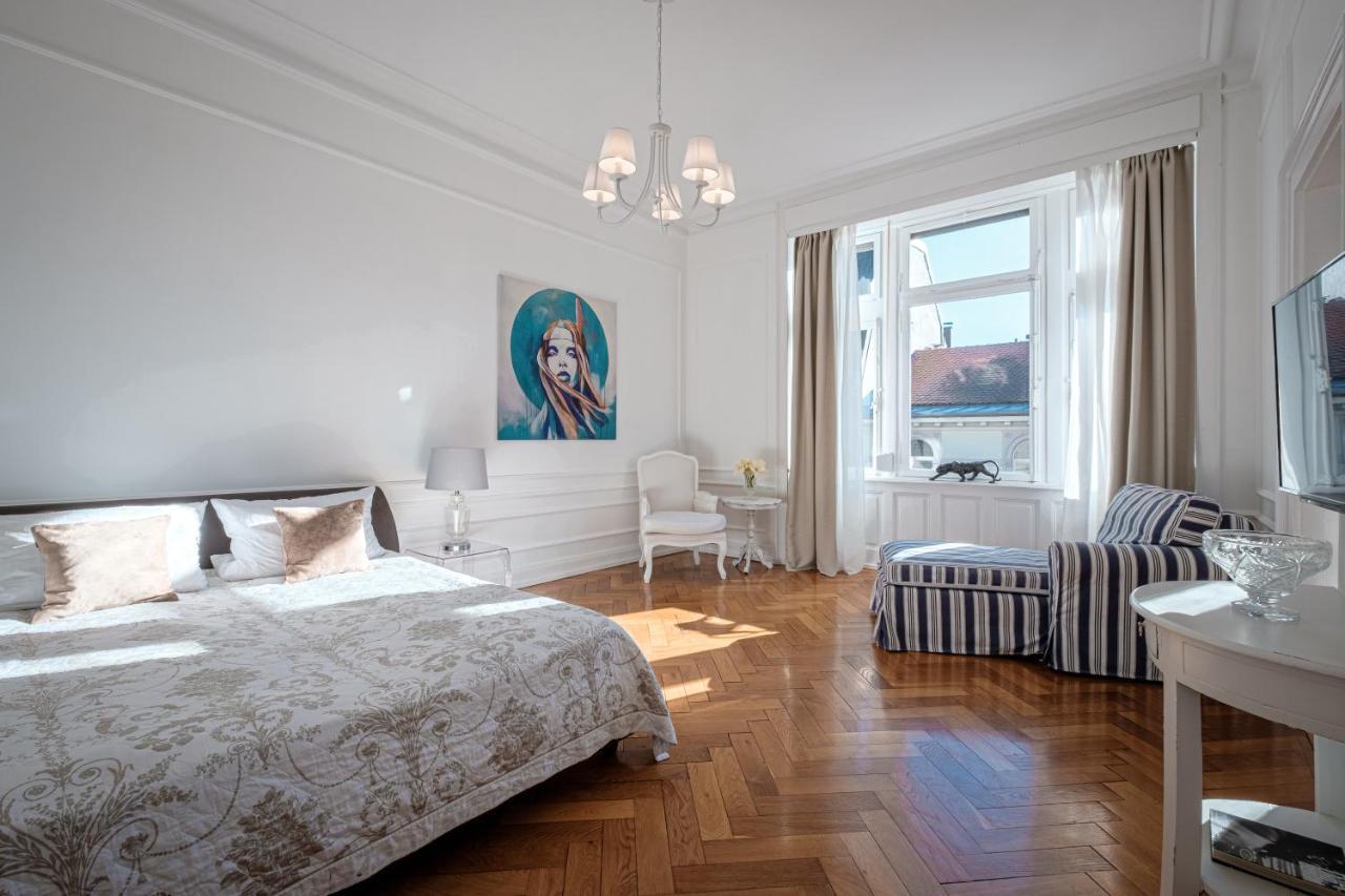 Boutique Charme Apartment Ricarda Baden-Baden Buitenkant foto